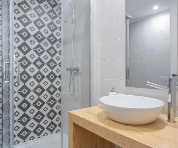 Apartmán Orm - Martires & Pinheiro