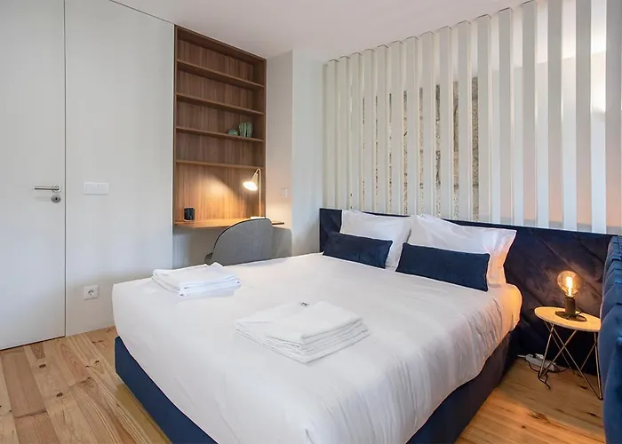 Orm - Martires & Pinheiro Apartmán *