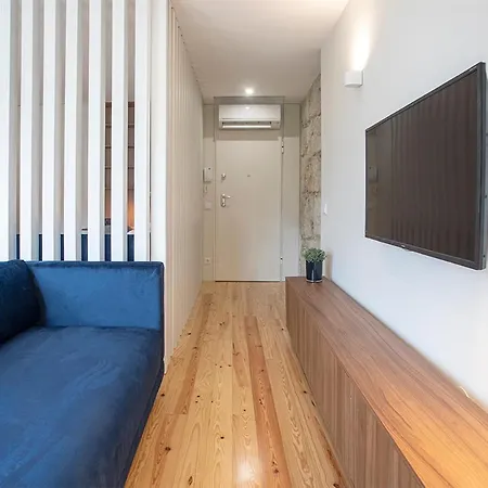 Orm - Martires & Pinheiro * ポルト