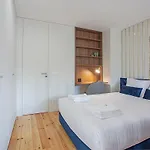 Orm - Martires & Pinheiro Oporto